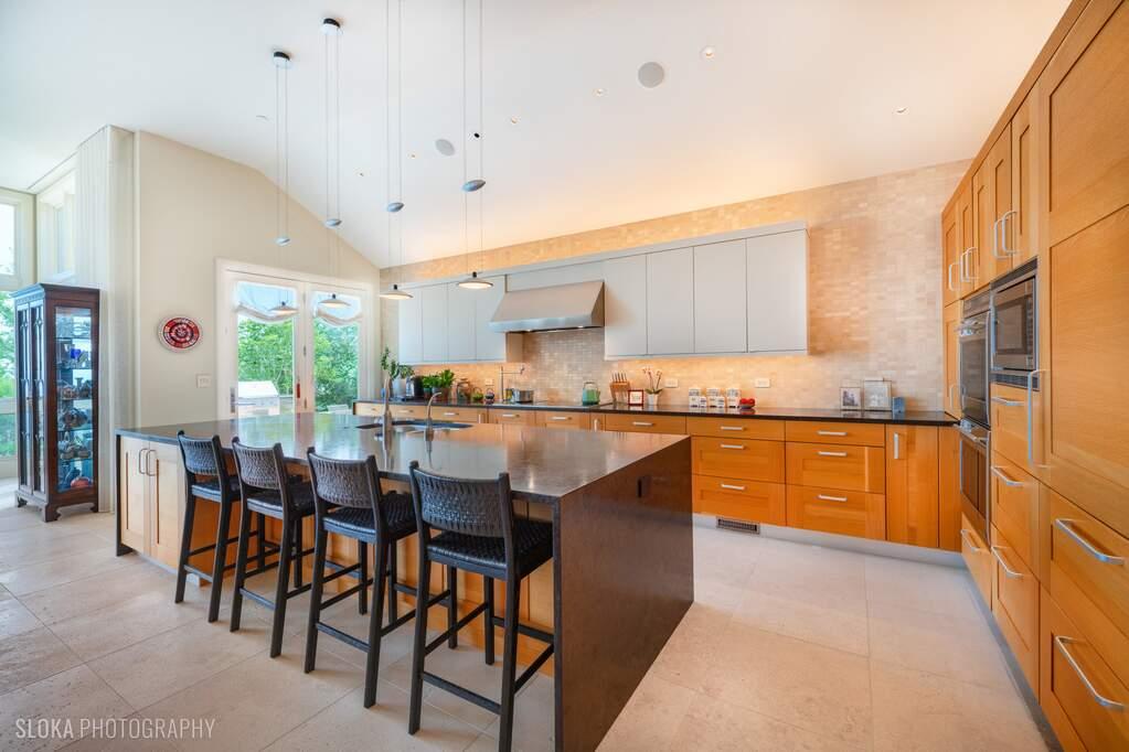 55 South Deere Park Estate
